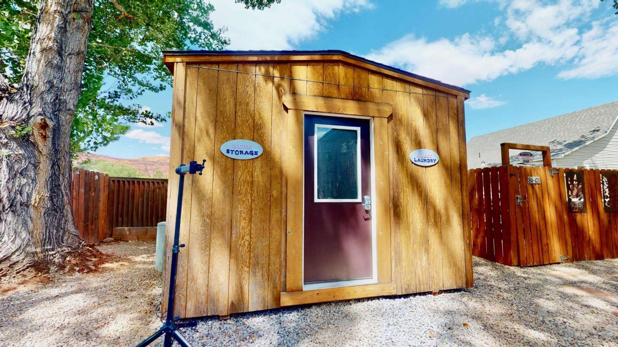 Downtown Cozy Home Base - Purple Sage 7 موآب المظهر الخارجي الصورة